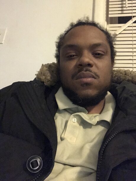 Raevon Parker hot pornstar gallery