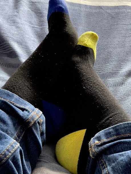 Yorkshire Feet Guy erotic model photo