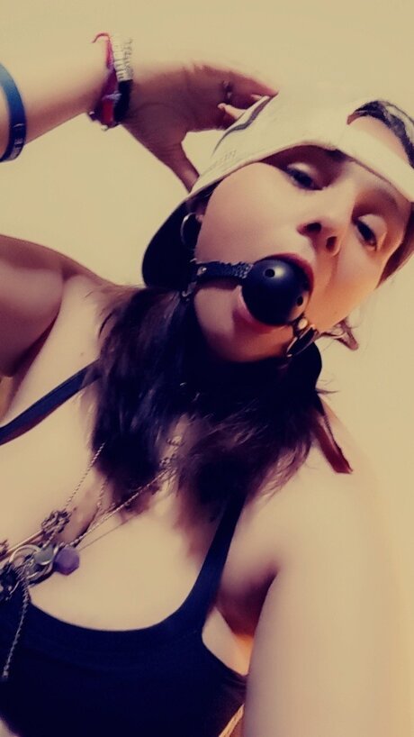 Happykitty1996 model pornographic gallery