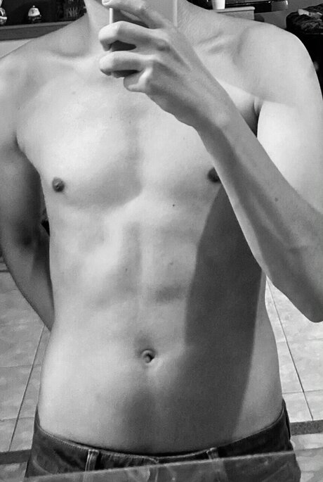 Kimdong model pornographic photo