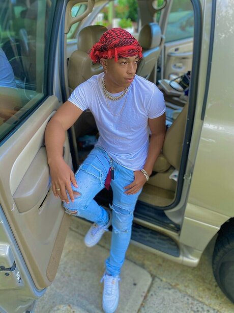 Wrd2Quelle star nudes archive