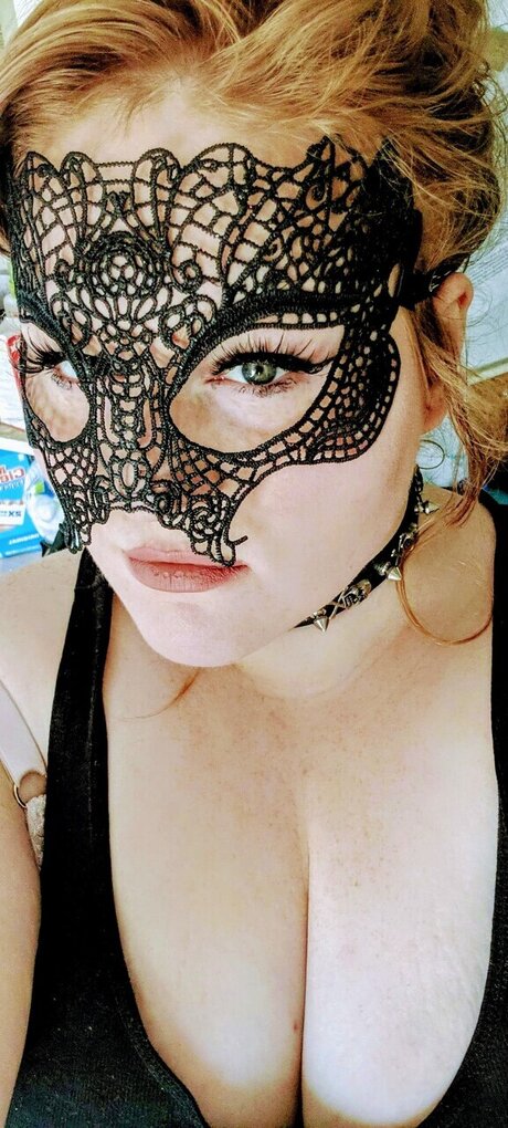 Naughtynurseaide exclusive pornstar picture