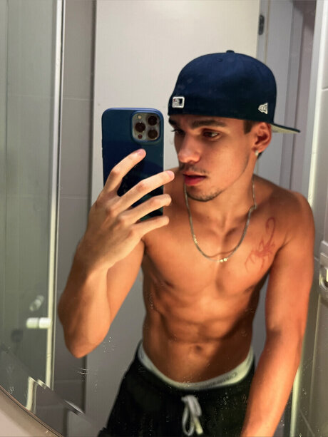 Antony model porn archive