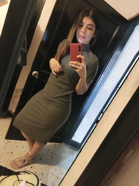 ANACAST model pretty photo