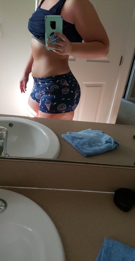 Peachyblondewifey nudes pornstar images