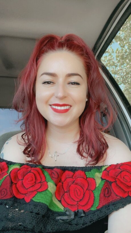 LoveyLiz pornstar hot pics