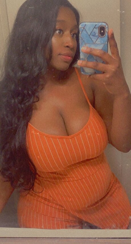 PincheMoya model pic