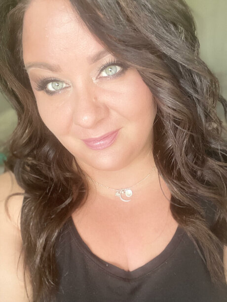 Ava82WantsYou star hot image