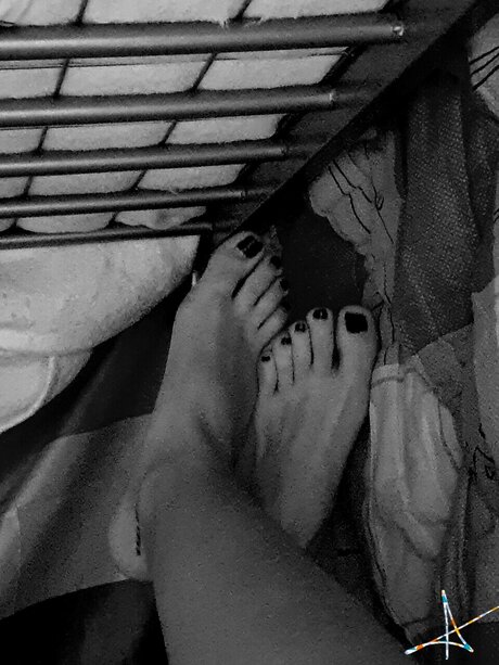 Ozeppy pretty pornstar image