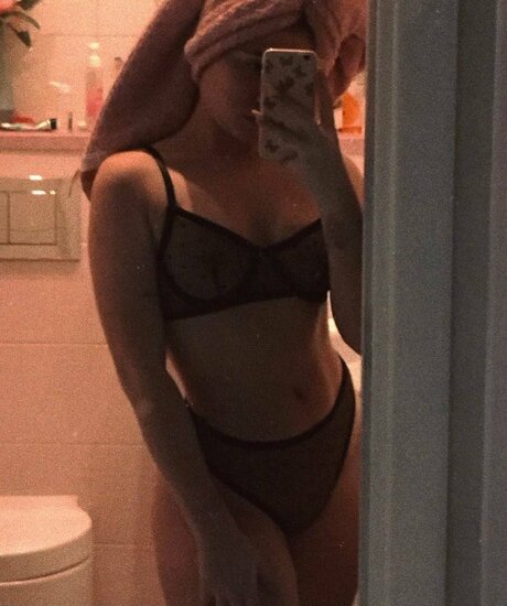 Marrry star free photos