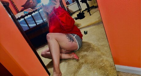 Sidney Glymp model nudes pictures