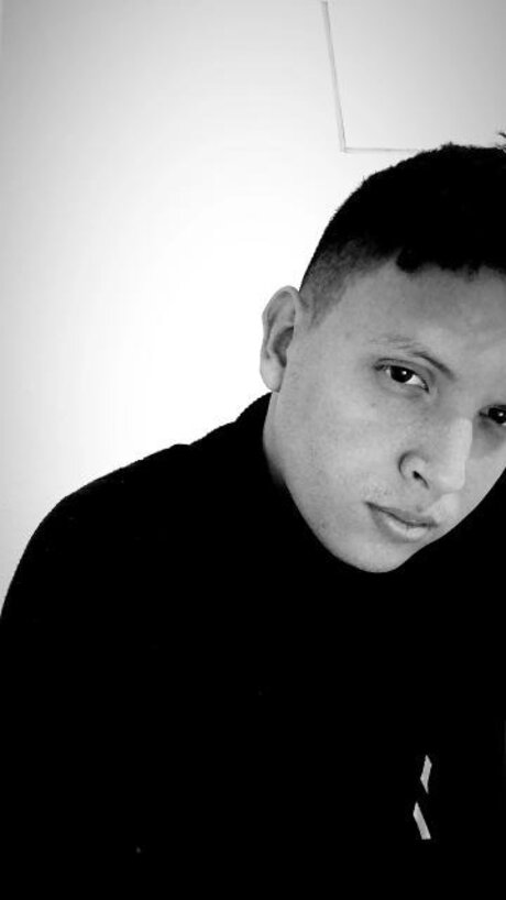 sebas sierra pretty actress gallery