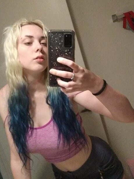 Harley Queef hd model galleries