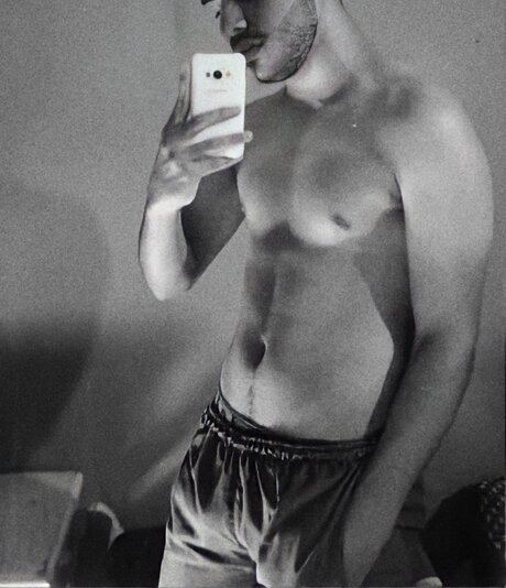 Jorge Love model image