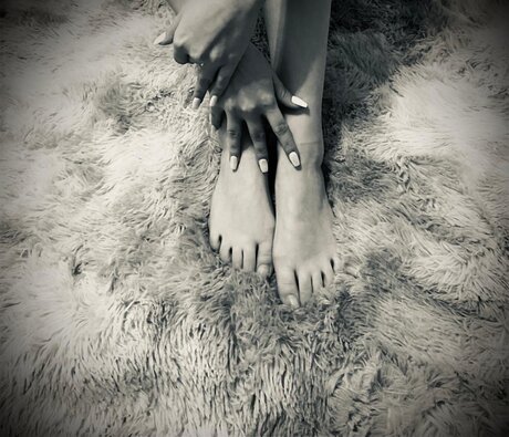 PetiteFeet star top galleries