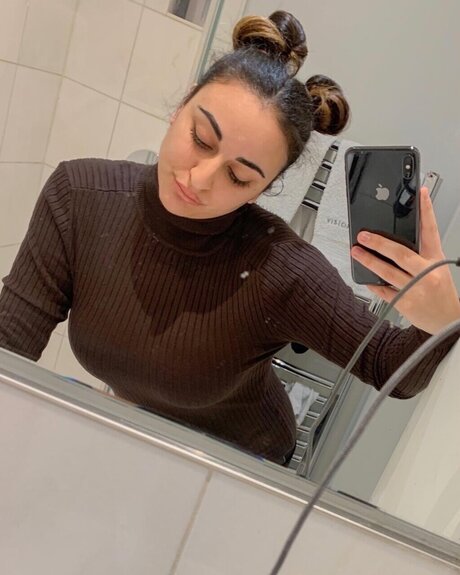 Maria Cristina Santoni star sexy img