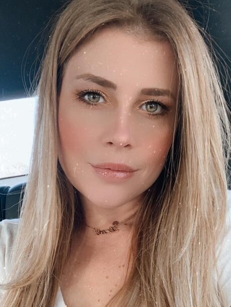 Learn Portuguese with Lolla_ star hot images