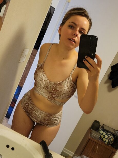 Sparks Model model nudes gallery