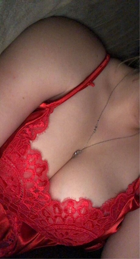 Thatbustyblonde2 0 model nude gallery