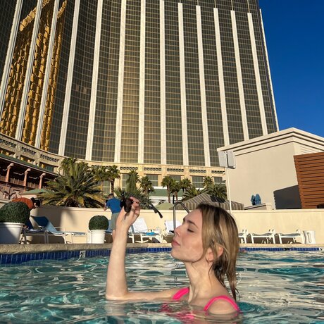 Maud Spencer exclusive model picture