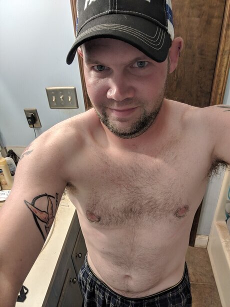 Jaron adult model pic