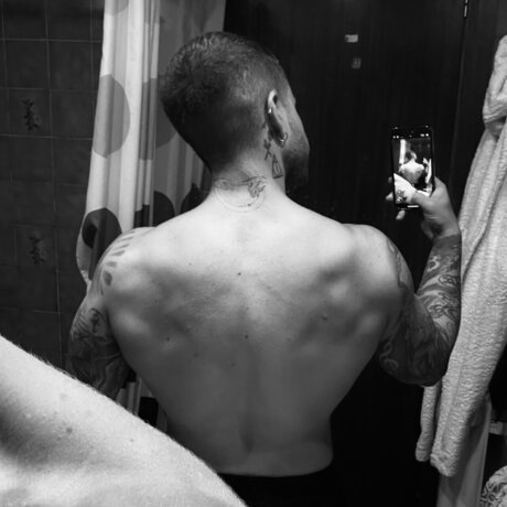 Puyi pornstar art picture