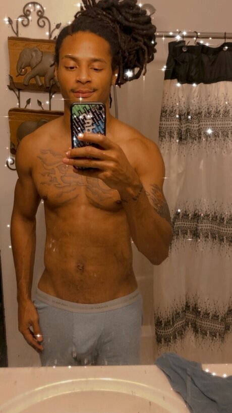 _whisperer_ free model photos