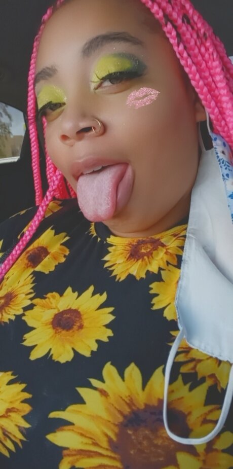 QueenDej beautiful star images