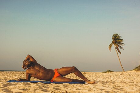 MrGolightly nice model picture