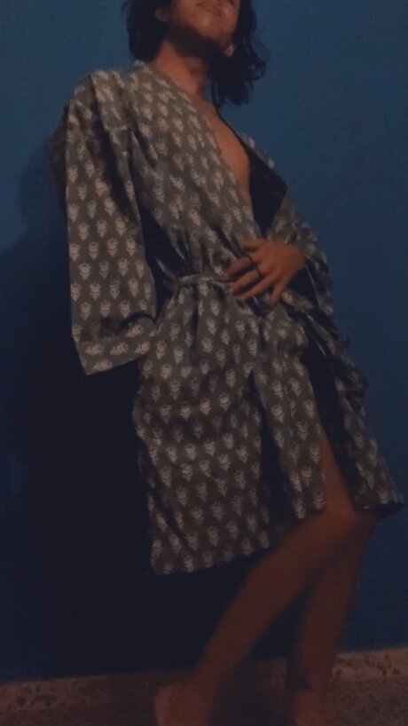 Overtinkel pornstar high quality picture