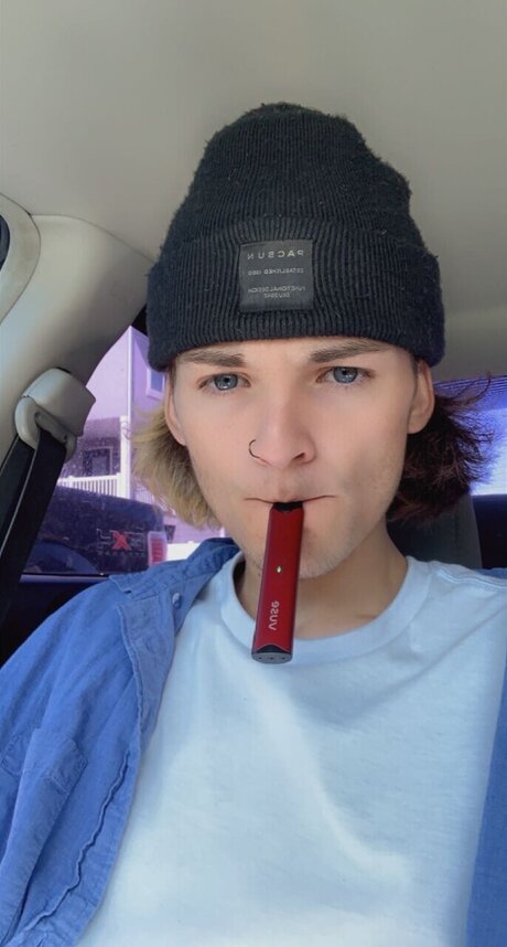 Emosimp666 high quality model archive