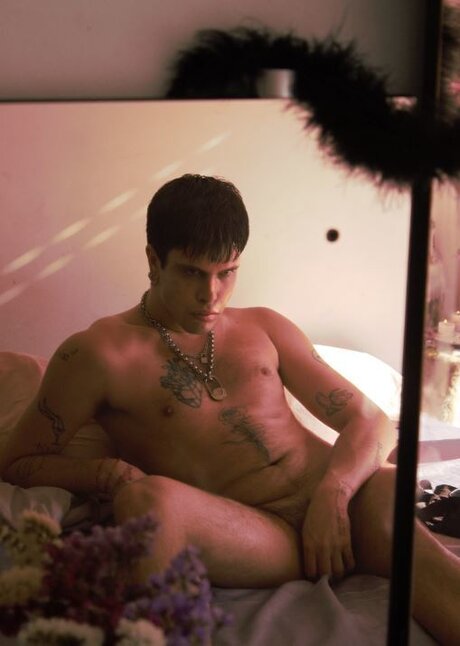 ap0l0ni0 pornstar free img