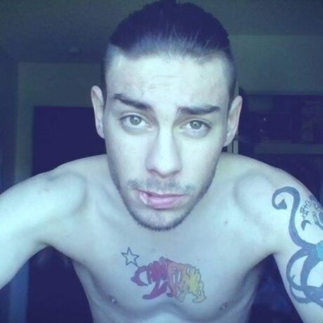 Jonny Woods model pretty pic