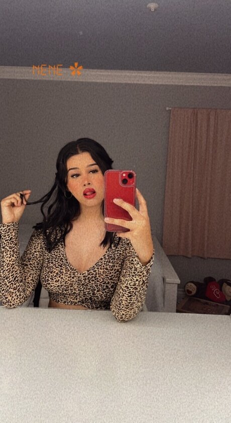 Jeanette Mora nice model pictures