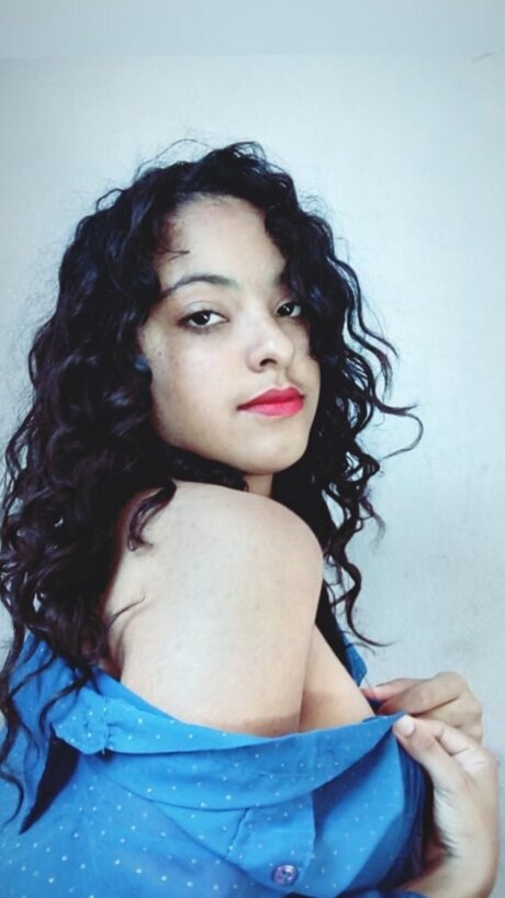 Izabel Cassia nice pornstar images