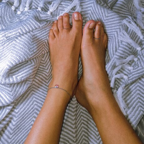 LatinaTastyFeet naked star gallery