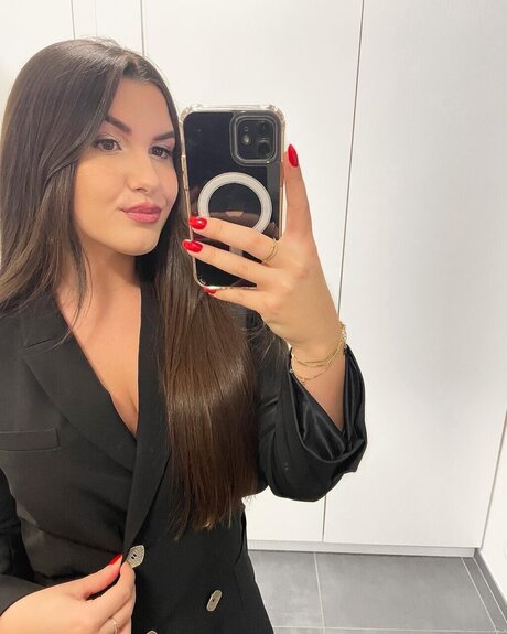 Chaposki sex actress image