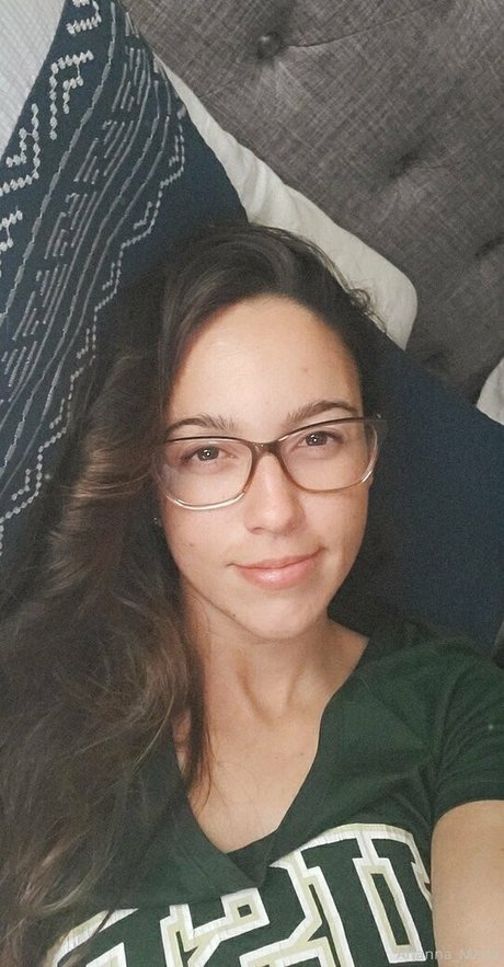 Arianna Marie beautiful actress galleries