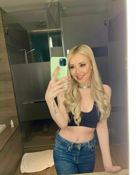 waitress onlyfans sexy nudes gallery