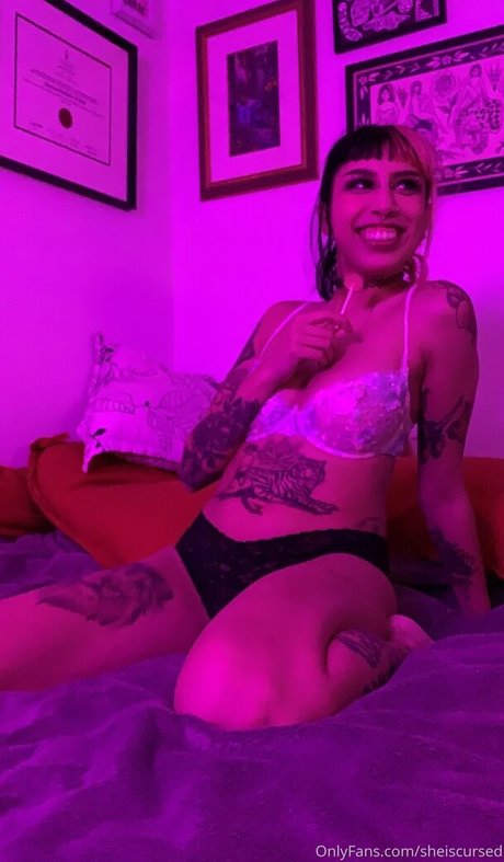 Sheiscursed star pornographic pics