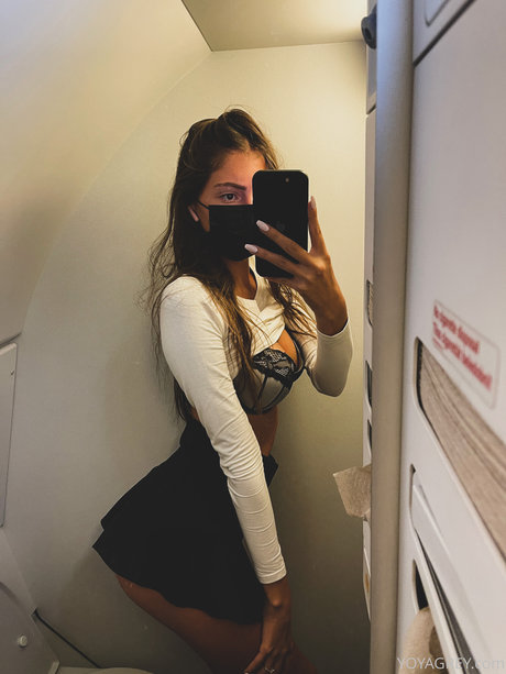 Yoya Grey hd model galleries