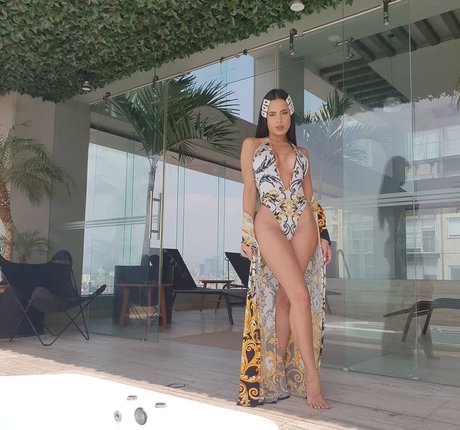 Mariell Andreina star exclusive images