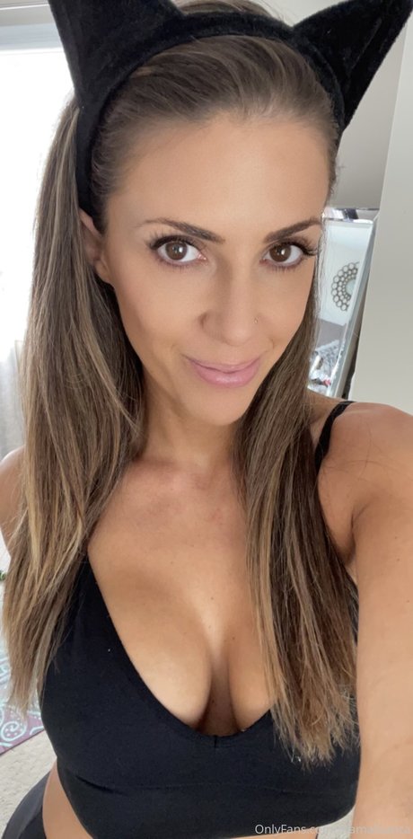 Mamabianca star erotic pic