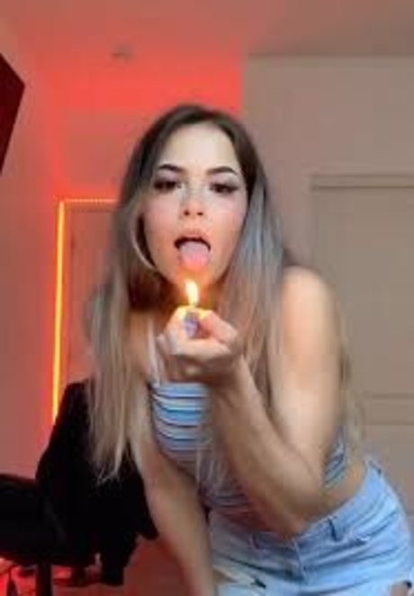 Zutaylor pornstar hd images