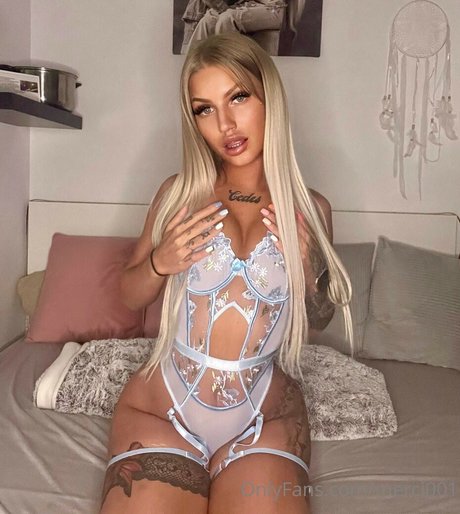 Balazs Mercedesz porn actress pics