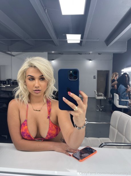 Madisun Sky star free image