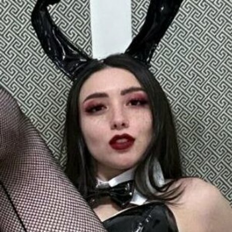 dianaslrn nude model img