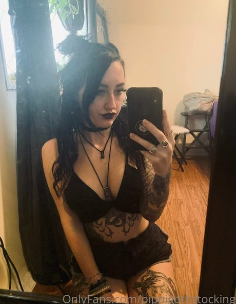 PippiGothStocking xxx actress pictures