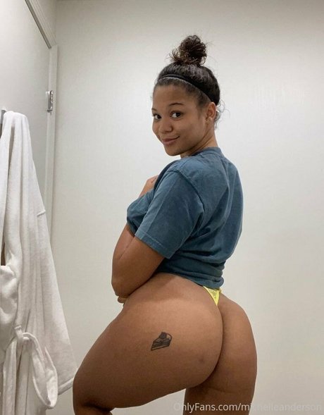 Michelle Anderson pornstar erotic image