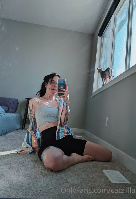 pov asian onlyfans exclusive pictures